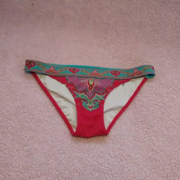 💕NWOT Victoria Secret Boho print bikini - Picture 6 of 8